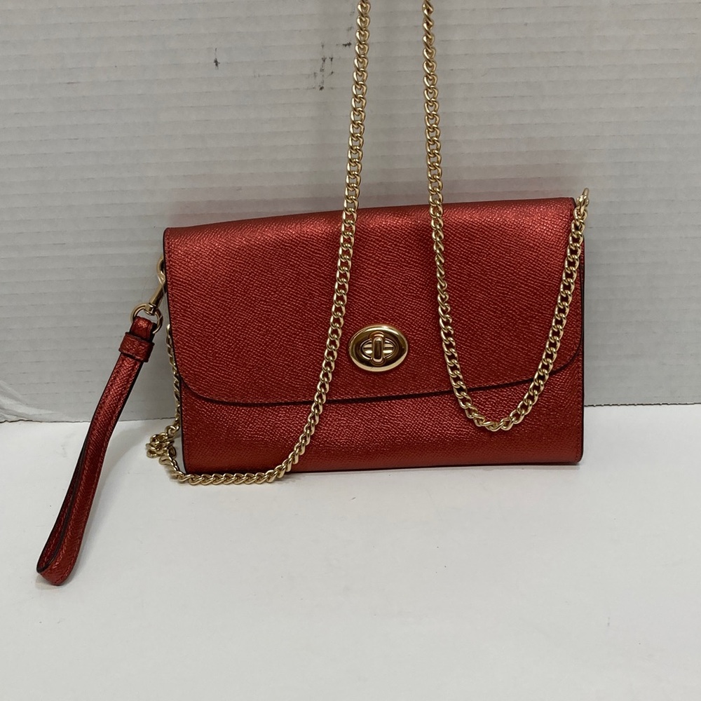 COACH Signature Leather Chain Shoulder ,Crossbody ,bag Clutch , with Gold Chain